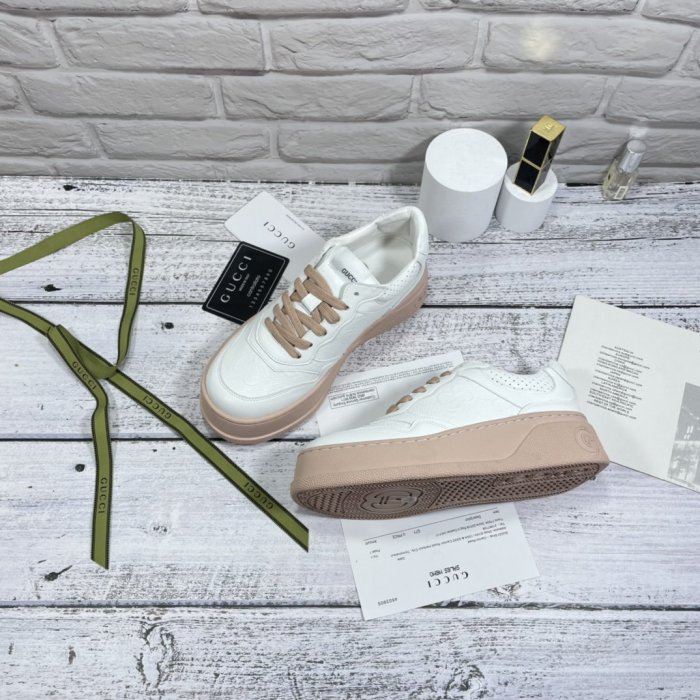 Women flat shoes, size 35-40, with box, SS70-1106