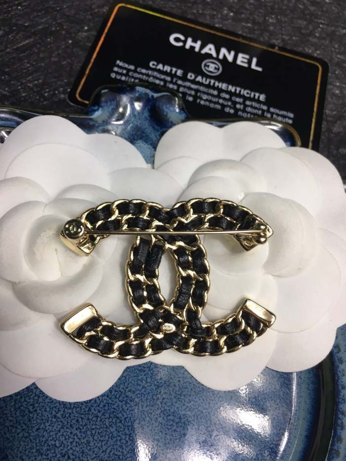 brooch jewelry ,with box, J20-456