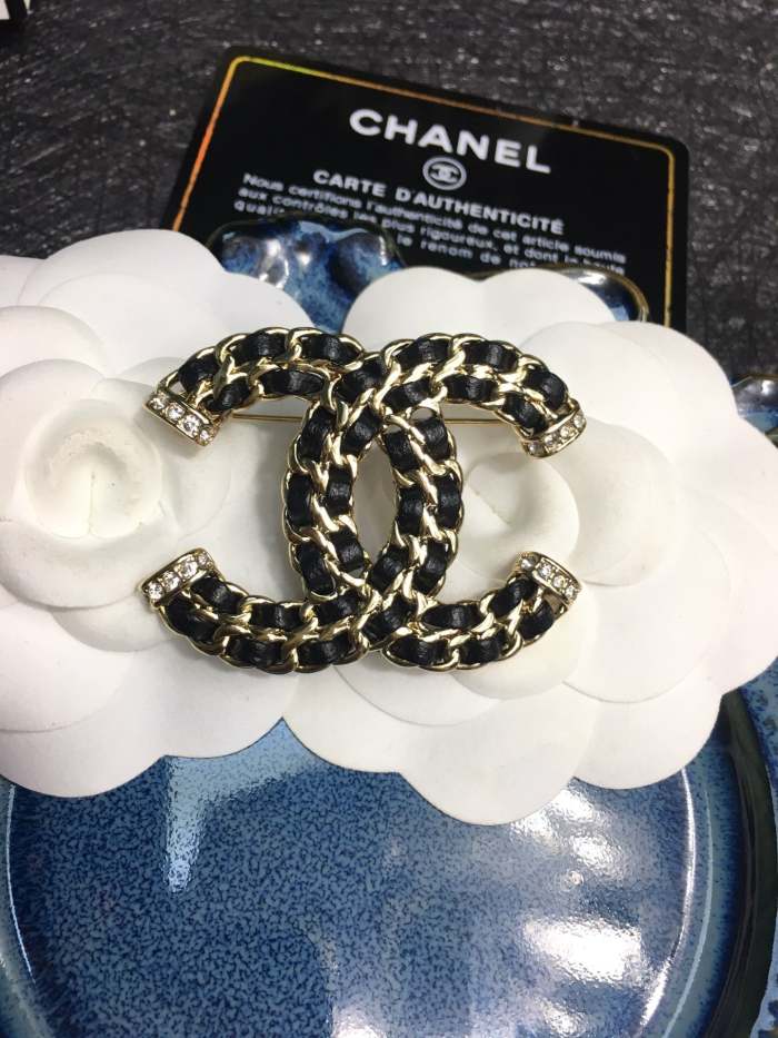 brooch jewelry ,with box, J20-456
