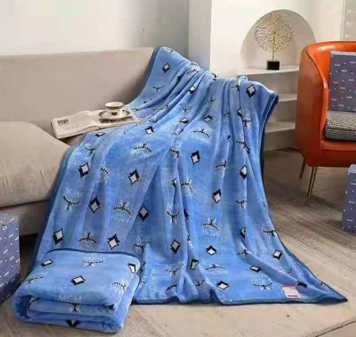 airplane sofa blanket,  size 150-200cm,SF55-140-141