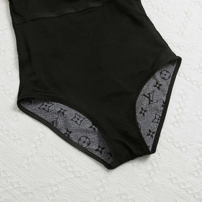 Ladies' sexy high-end swimsuit SW25-211