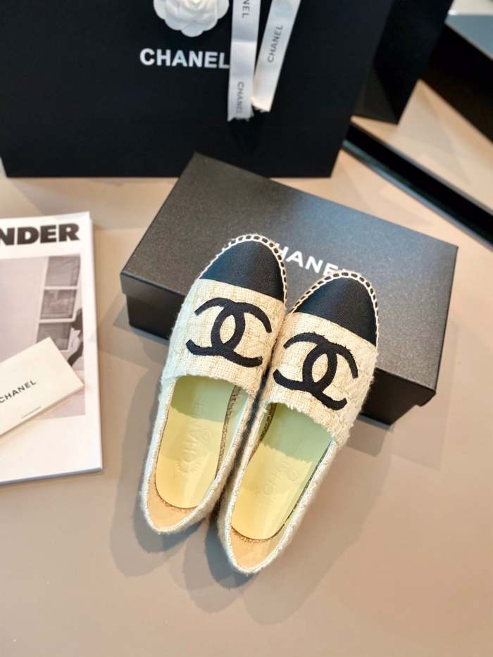 women flat ballet shoes, size 35-42,  with box, SS50-848