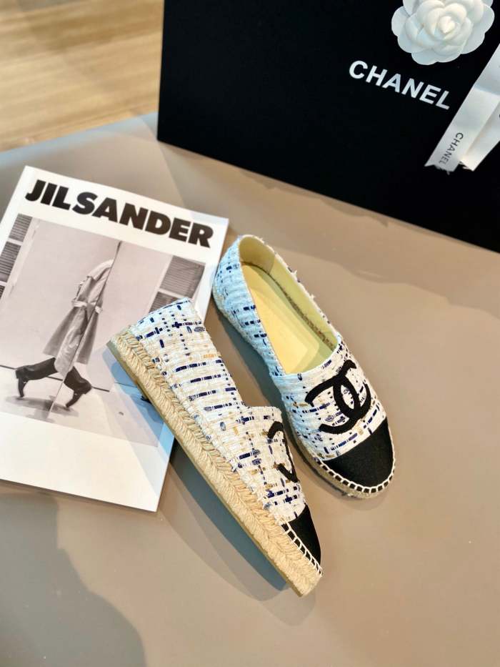 women flat ballet shoes, size 35-42,  with box, SS50-850