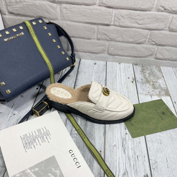 women flat slippers shoes, size 35-40, with box , SS60-1173-1174