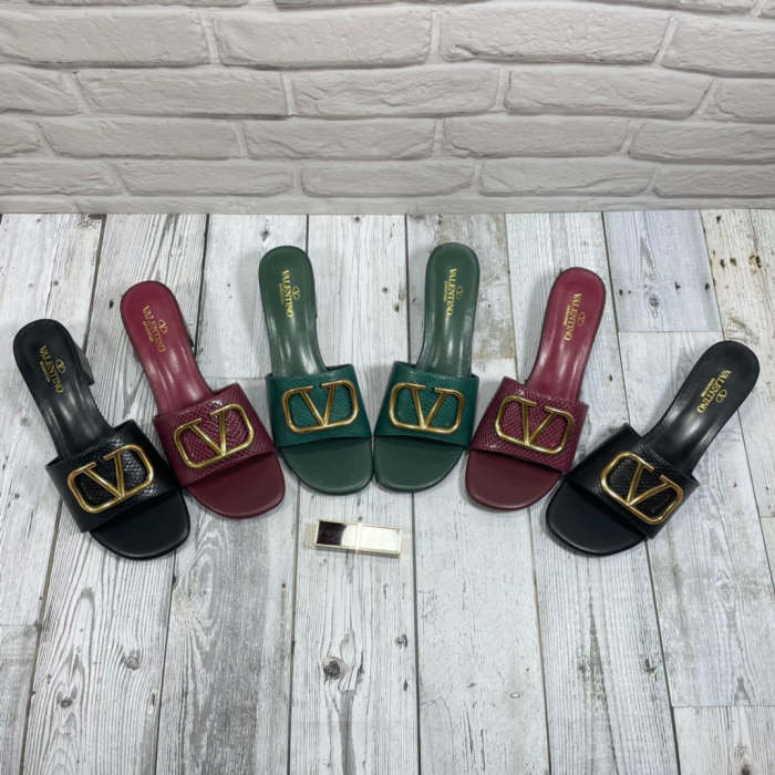 heel shoes, size 35-42, heel 5cm, with box, SS60-1200-1202