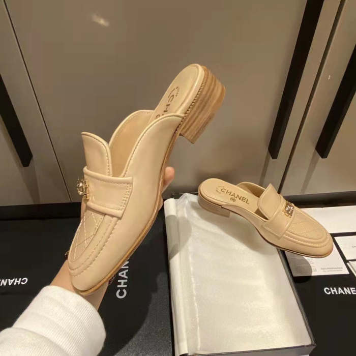 women flat slippers shoes, size 35-40, with box , SS60-1213-1215