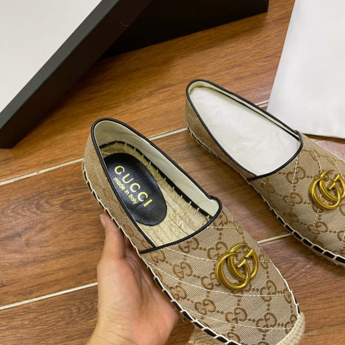 women flat shoes, size 35-40, with box , SS60-1193-1194