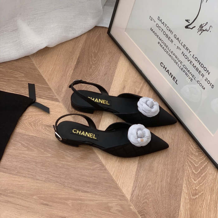 women flat shoes, size 35-40, with box , SS60-1203-1204