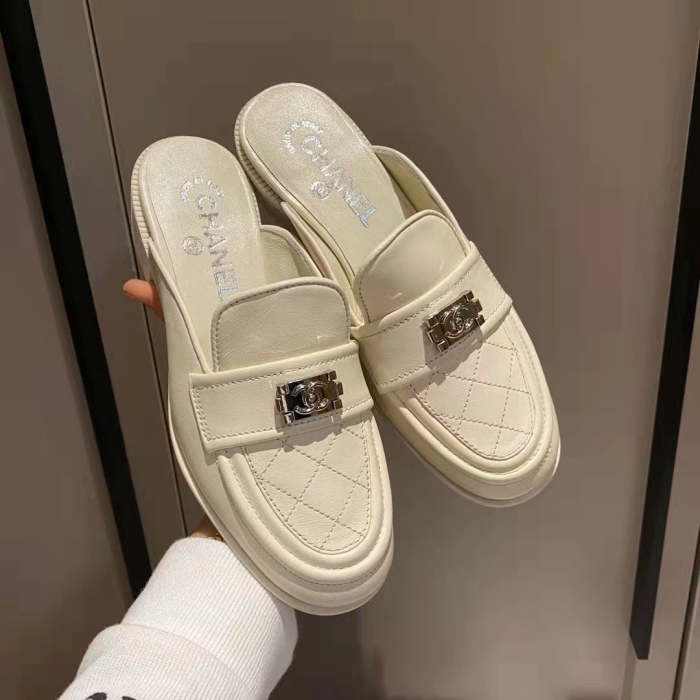 women flat slippers shoes, size 35-40, with box , SS60-1213-1215