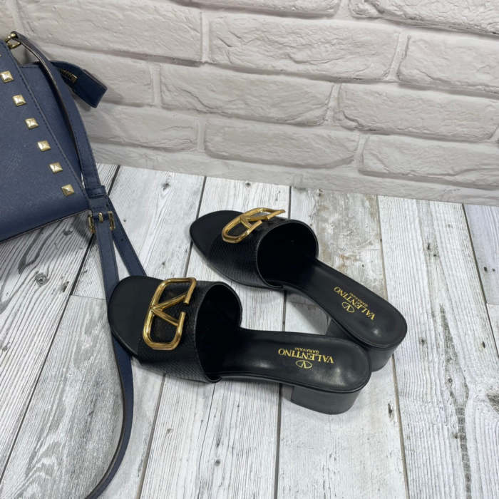 heel shoes, size 35-42, heel 5cm, with box, SS60-1200-1202