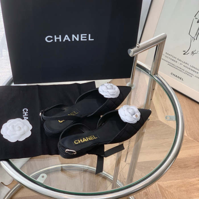 women flat shoes, size 35-40, with box , SS60-1203-1204