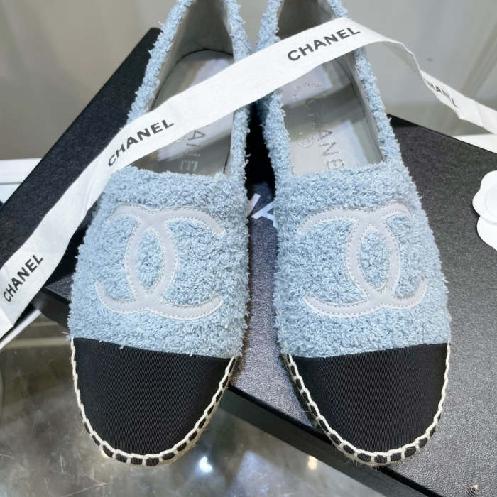 Women flat shoes, size 35-40, with box, SS60-1228