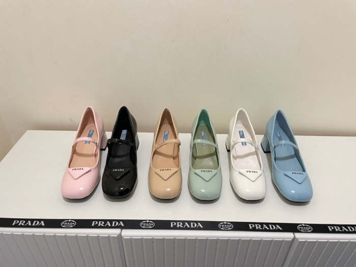 Women flat shoes, size 35-40, with box, SS60-1281-1286