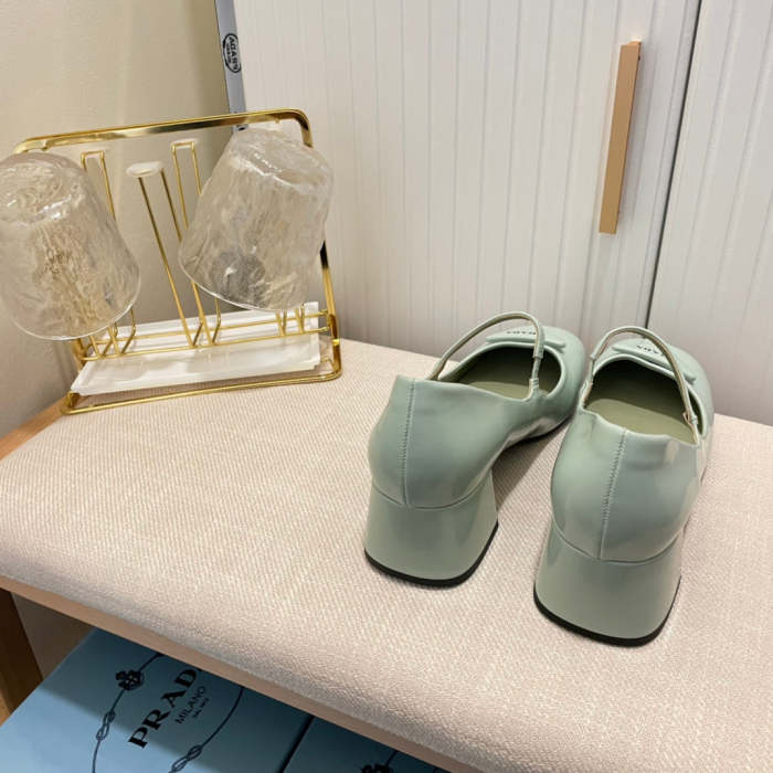 Women flat shoes, size 35-40, with box, SS60-1281-1286