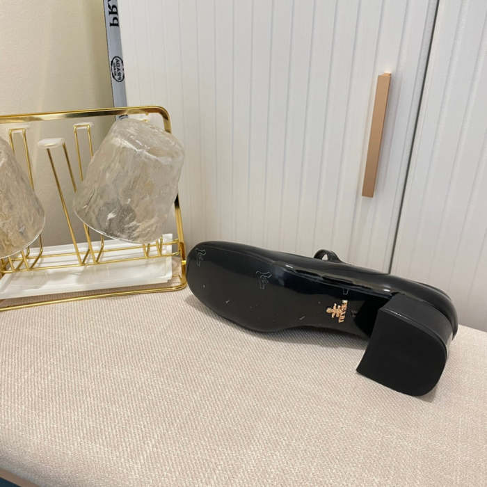 Women flat shoes, size 35-40, with box, SS60-1281-1286