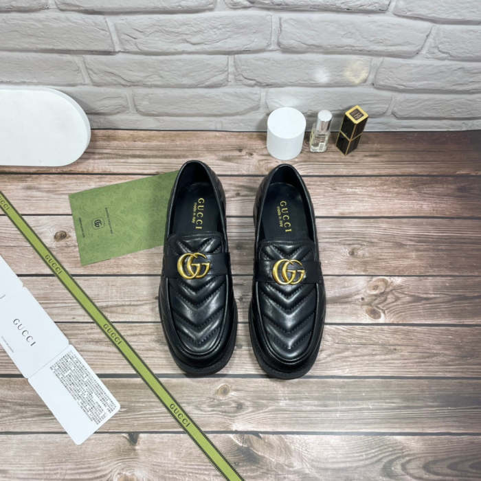 Women flat shoes, size 35-40, with box, SS70-1131-1132