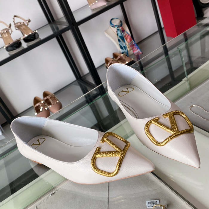 Women flat shoes, size 35-40, with box, SS60-1301-1302