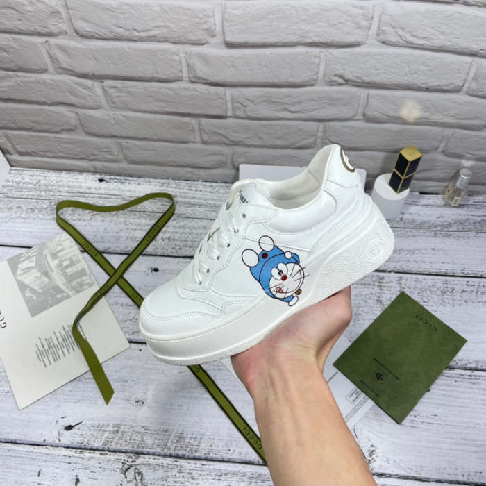 Women flat sneakers shoes, size 35-40, with box, SS70-1135