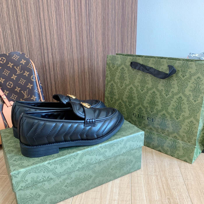 Women flat shoes, size 35-40, with box, SS70-1166