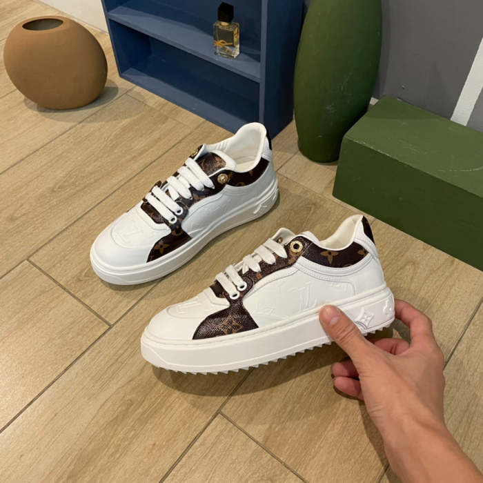 Women flat sneakers shoes, size 35-41, with box, SS70-1137