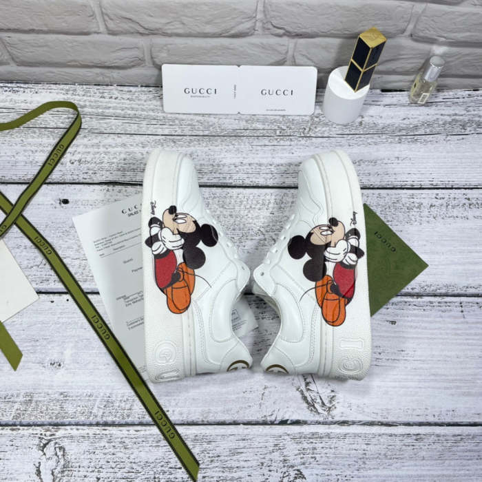 Women flat sneakers shoes, size 35-40, with box, SS70-1133