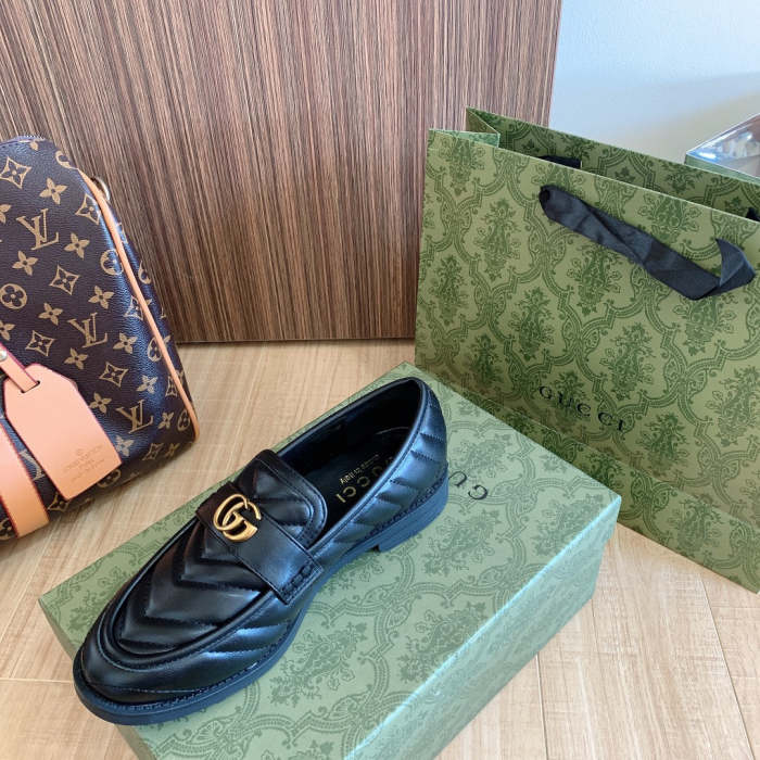 Women flat shoes, size 35-40, with box, SS70-1166
