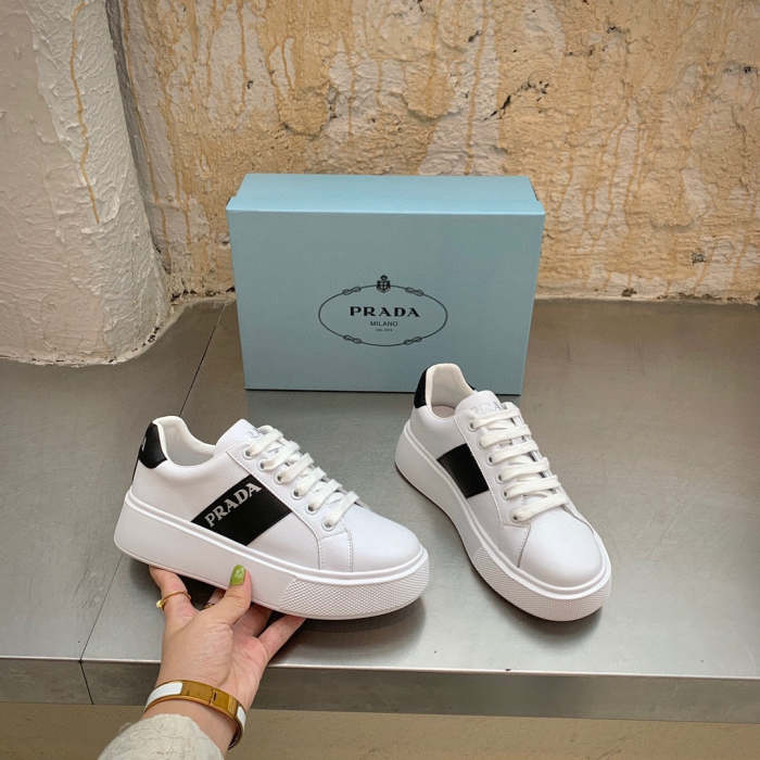 Women flat sneakers shoes, size 35-40, with box, SS70-1160-1161