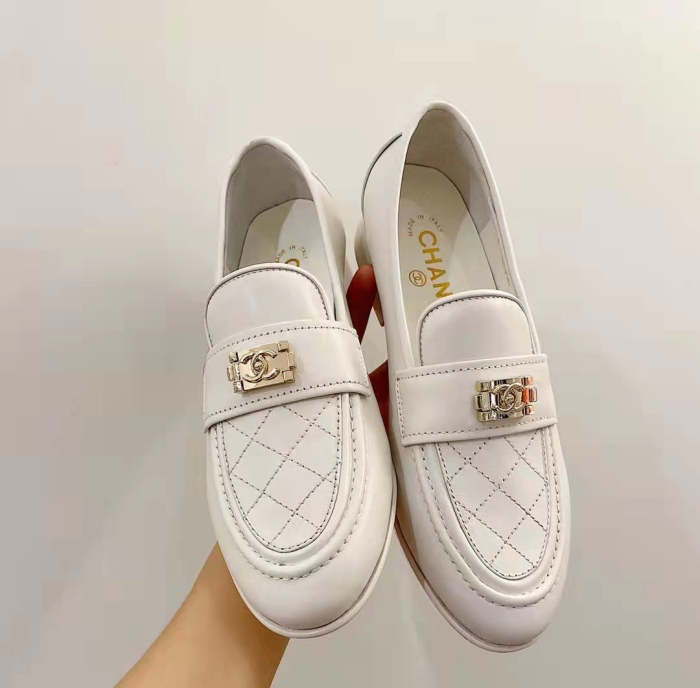 Women flat shoes, size 35-40, with box, SS70-1147-1149