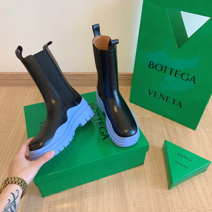 women boot shoes, size 35-40, with box, SS80-304