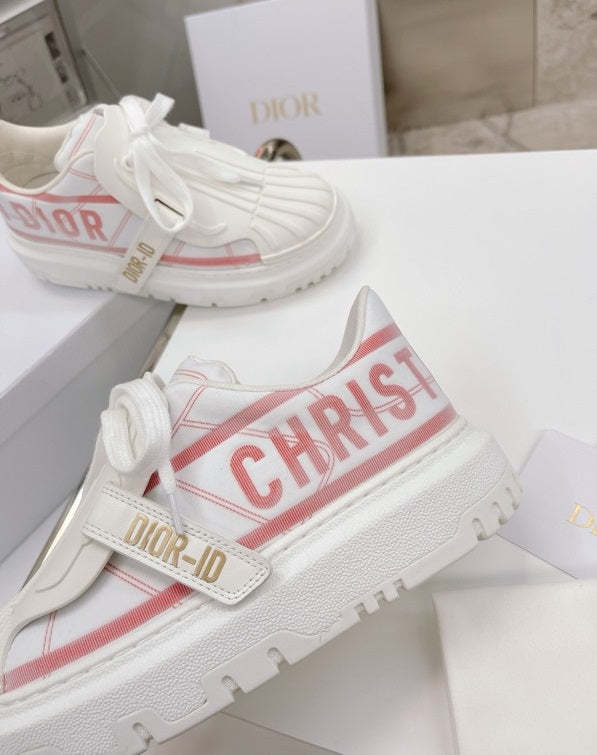 Women flat sneakers shoes, size 35-40, with box, SS88-389-391