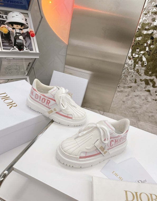 Women flat sneakers shoes, size 35-40, with box, SS88-389-391