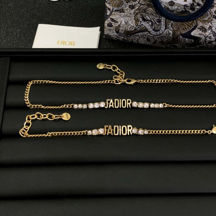 necklace bracelet jewelry ,with box, J35-111