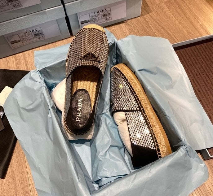 Top Quality Women flat rhinestones shoes, size 35-42, with box , SS110-168