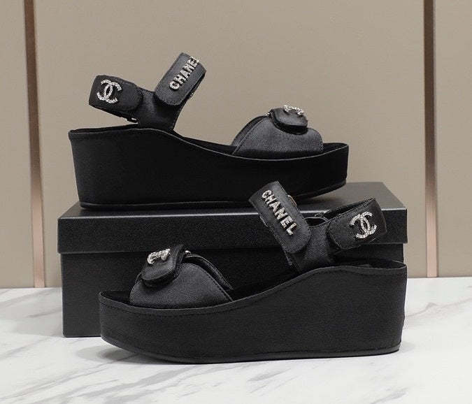 Women heel leather shoes, heel 5.5 cm, waterproof platform 2.5 cm,size 35-40, with box , SS110-188-193