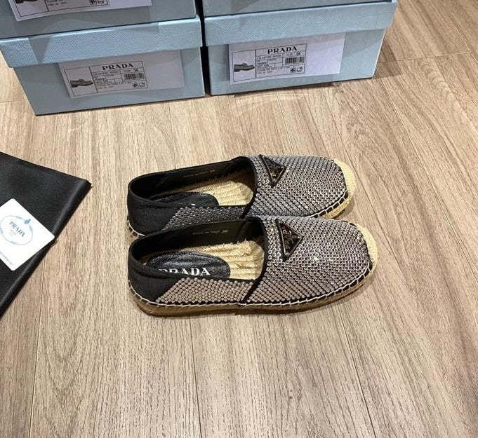 Top Quality Women flat rhinestones shoes, size 35-42, with box , SS110-168