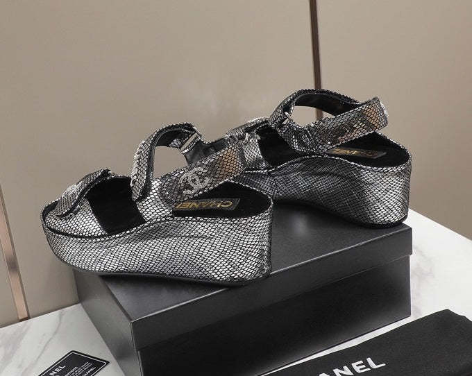 Women heel leather shoes, heel 5.5 cm, waterproof platform 2.5 cm,size 35-40, with box , SS110-188-193