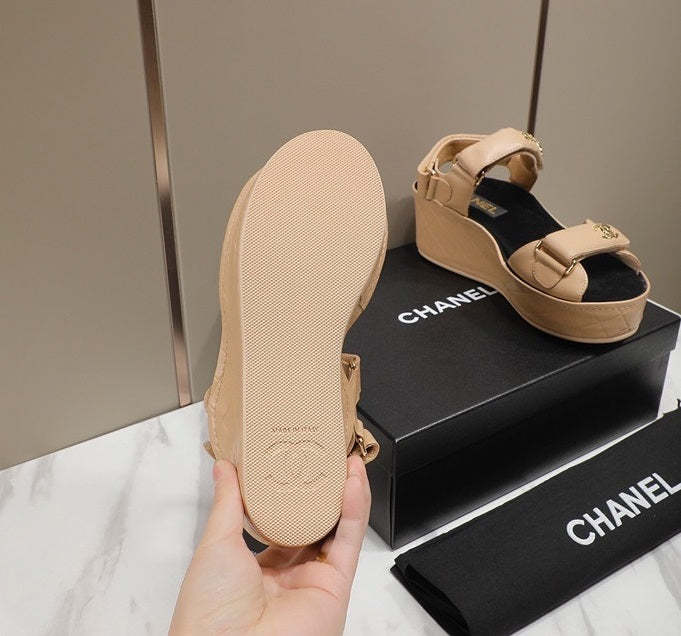 Women heel leather shoes, heel 5.5 cm, waterproof platform 2.5 cm,size 35-40, with box , SS110-188-193