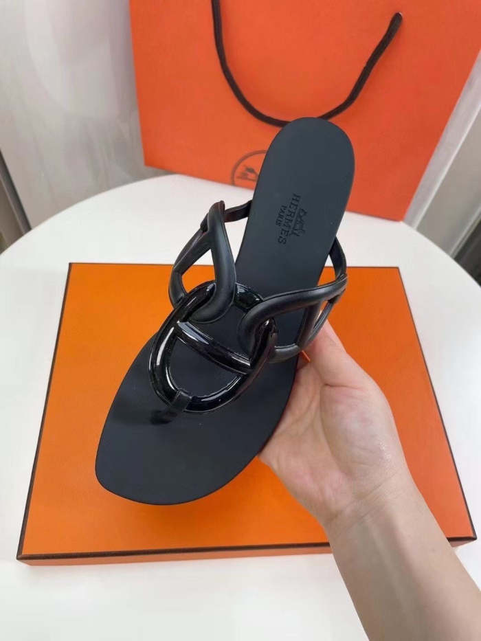 Flat leather sandals slippers , size 35-41  , with box,  SS50-875-880