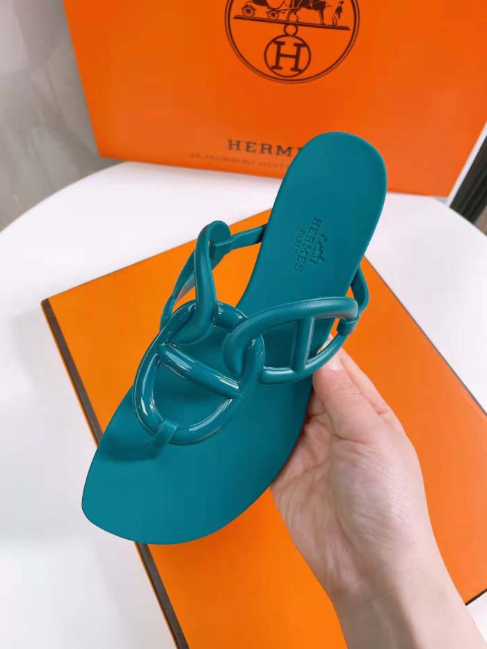Flat leather sandals slippers , size 35-41  , with box,  SS50-875-880