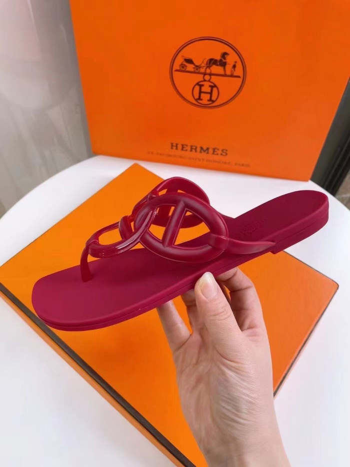 Flat leather sandals slippers , size 35-41  , with box,  SS50-875-880
