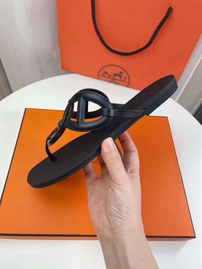 Flat leather sandals slippers , size 35-41  , with box,  SS50-875-880