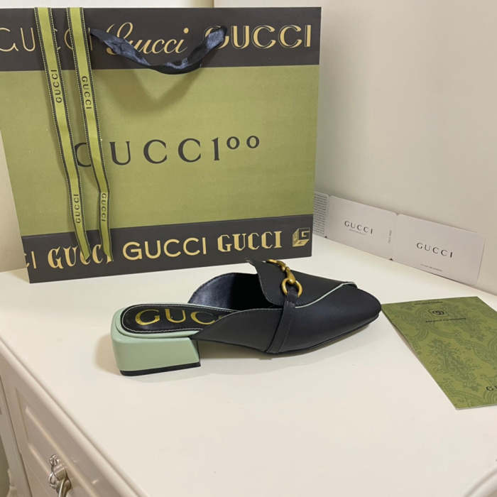 Women leather sandals slippers ,size 35-40,with box, SS60-1325-1327