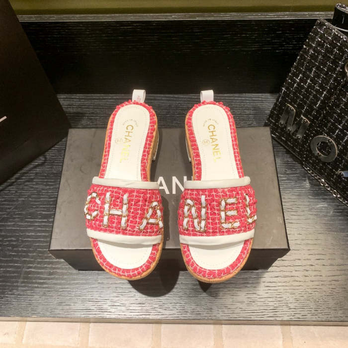 Flat leather sandals slippers , size 34-40 , with box, SS60-1320-1324