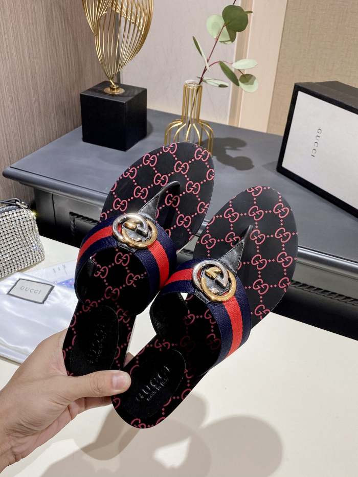 Flat leather sandals slippers , size 35-43 , with box, SS60-1337-1338