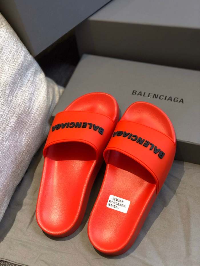 Flat leather sandals slippers , size 35-40  , with box,  SS50-893-898