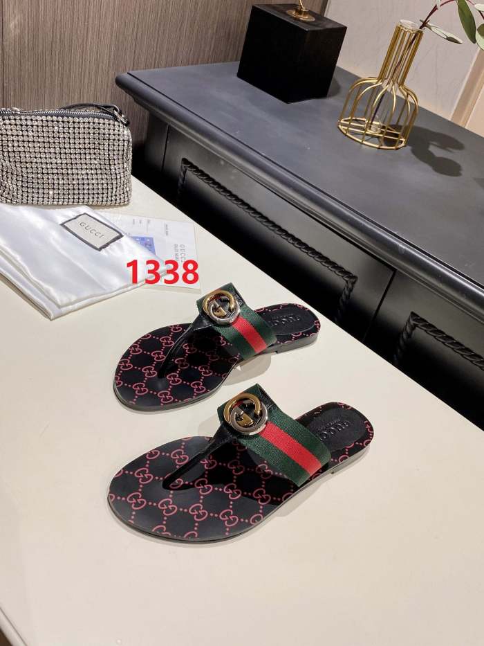 Flat leather sandals slippers , size 35-43 , with box, SS60-1337-1338