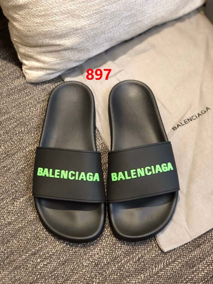 Flat leather sandals slippers , size 35-40  , with box,  SS50-893-898