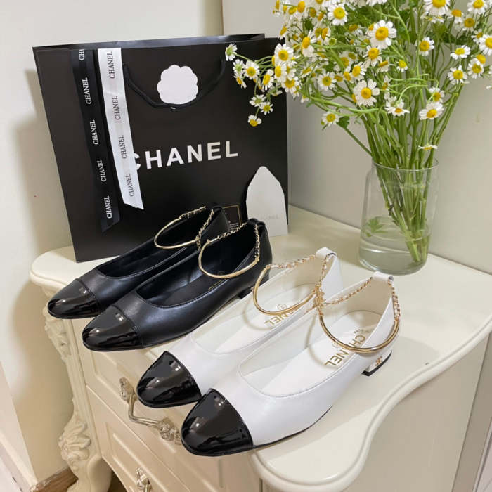 Women flat shoes ,size 35-40,with box, SS60-1340-1341