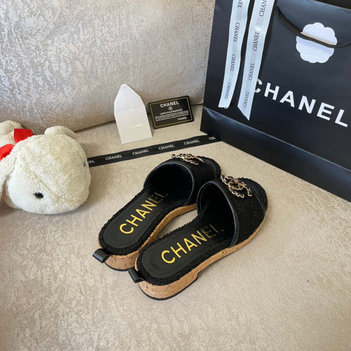 Flat leather sandals slippers , size 34-41 , with box, SS60-1345-1348