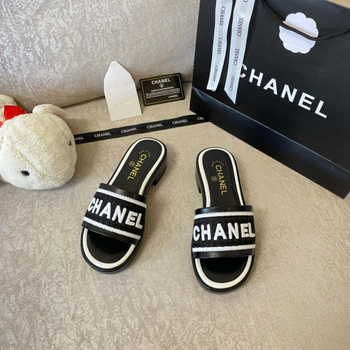 Flat leather sandals slippers , size 34-41 , with box, SS60-1353-1354